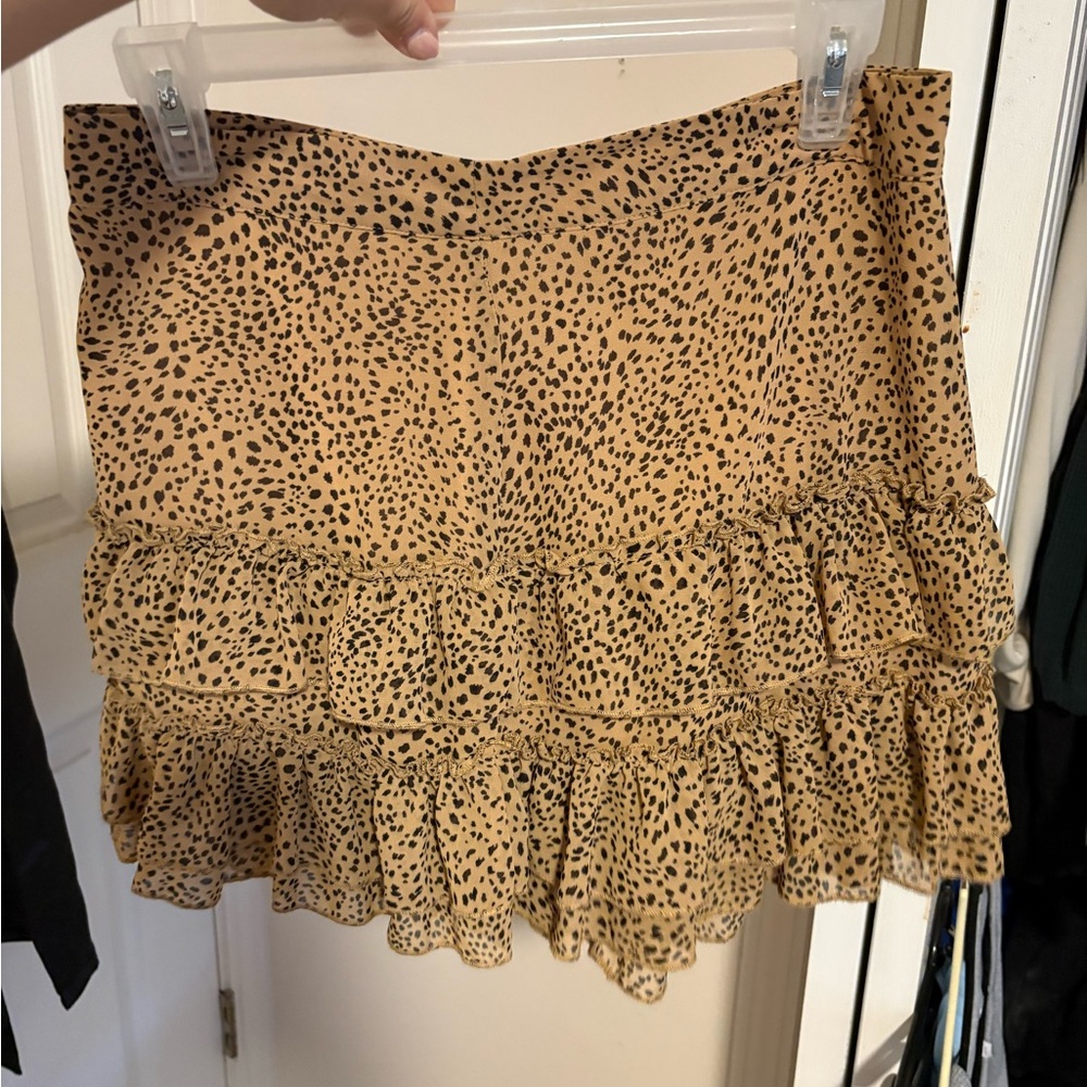 Forever 21 Tan and Black Ruffle Mini Skirt